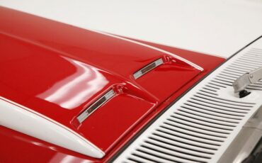 Ford-Ranchero-1969-White-Black-6
