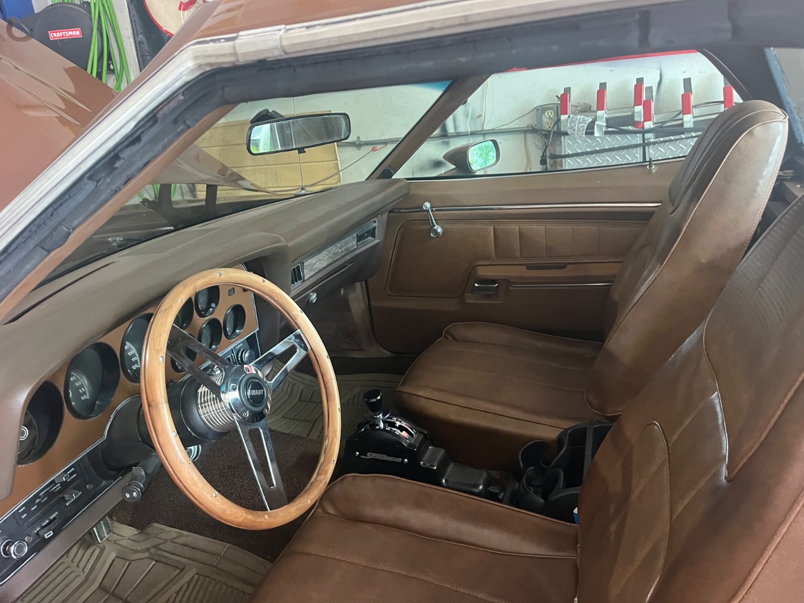 Ford-Ranchero-1972-Standard-Cab-Pickup-13