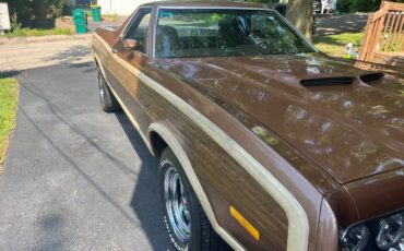 Ford-Ranchero-1972-Standard-Cab-Pickup-4