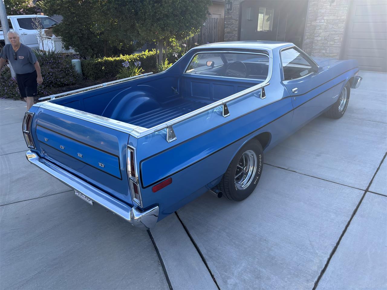 Ford-Ranchero-1973-Blue-Black-7