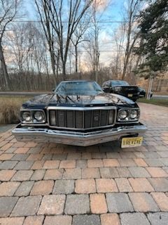 Ford-Ranchero-1976-Black-22