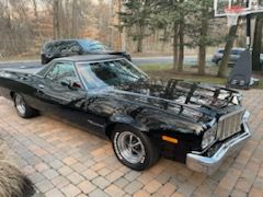 Ford-Ranchero-1976-Black-8