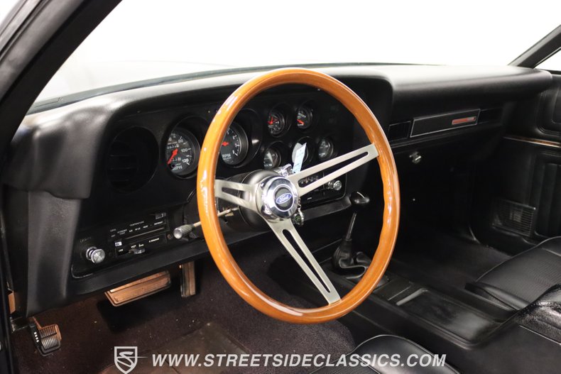 Ford-Ranchero-1976-Black-Black-41