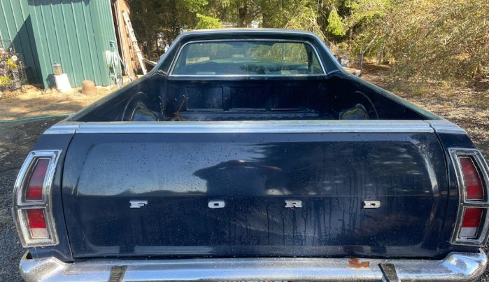 Ford-Ranchero-1979