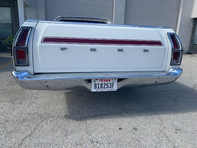 Ford-Ranchero-1979-White-12