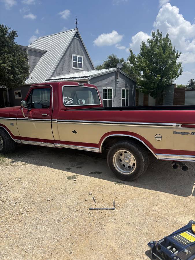 Ford-Ranger-1974-red-9