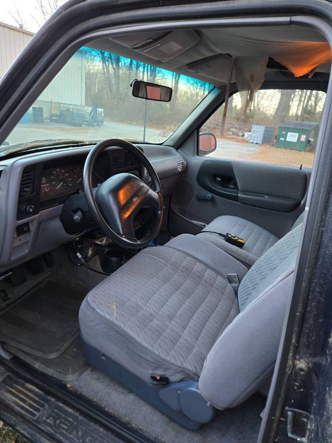 Ford-Ranger-1994-blue-1