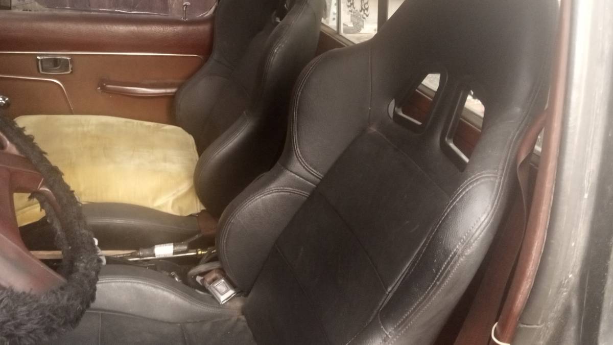Ford-Ranger-4x4-1985-black-4