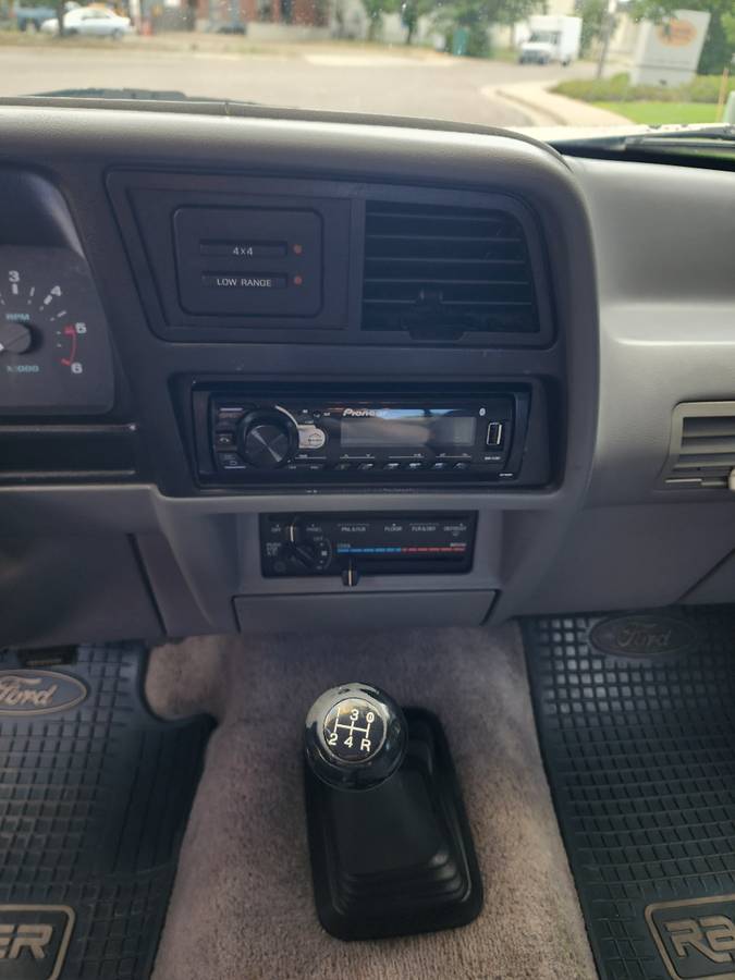 Ford-Ranger-xlt-1993-blue-16