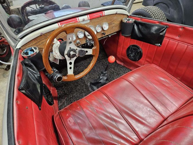 Ford-Roadster-1927-9