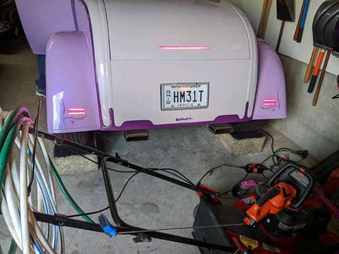 Ford-Roadster-1931-Purple-Cream-10