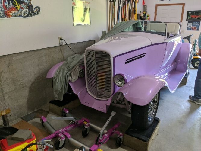 Ford-Roadster-1931-Purple-Cream-19