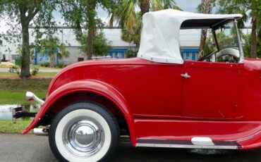 Ford-Roadster-1931-Red-White-and-Black-14