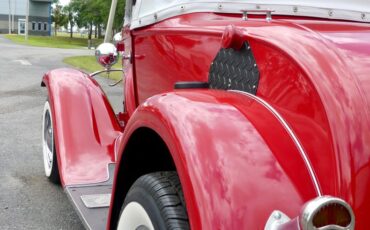 Ford-Roadster-1931-Red-White-and-Black-39