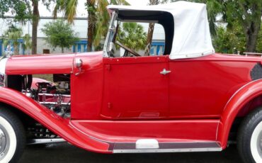 Ford-Roadster-1931-Red-White-and-Black-41