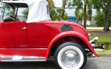 Ford-Roadster-1931-Red-White-and-Black-42
