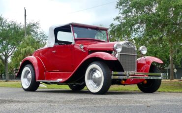 Ford-Roadster-1931-Red-White-and-Black-9