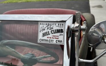 Ford-Roadster-1932-1