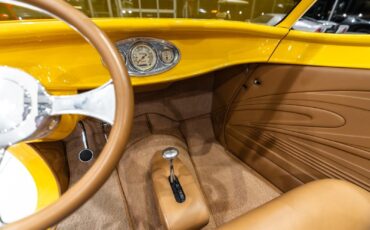Ford-Roadster-1932-10