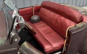 Ford-Roadster-1932-12