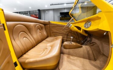 Ford-Roadster-1932-18