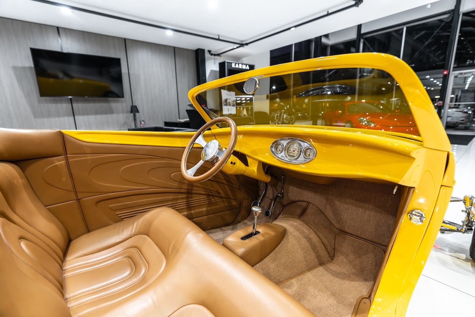 Ford-Roadster-1932-19