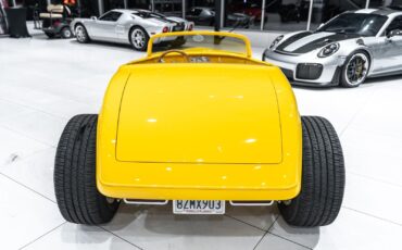 Ford-Roadster-1932-2