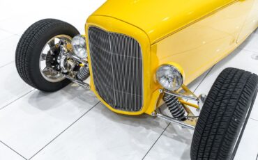 Ford-Roadster-1932-26