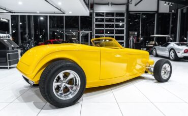 Ford-Roadster-1932-3