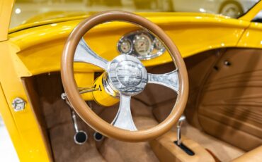 Ford-Roadster-1932-7