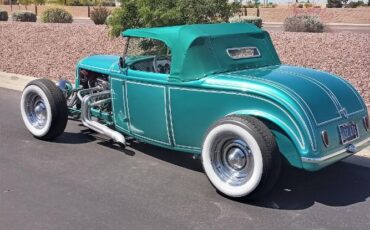 Ford-Roadster-1932-8