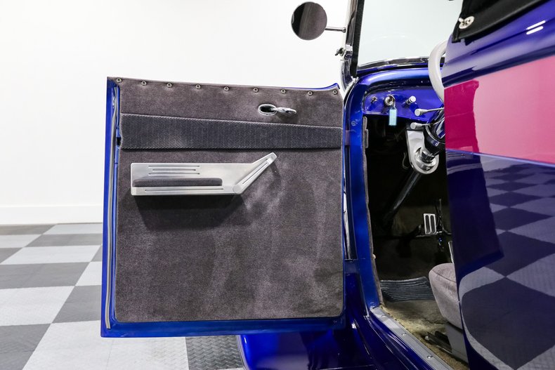 Ford-Roadster-1932-BLUE-Gray-22