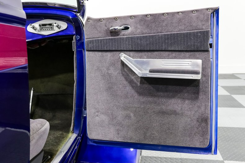 Ford-Roadster-1932-BLUE-Gray-25