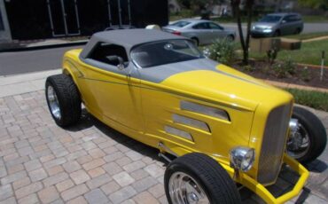 Ford-Roadster-1932-Yellow-Custom-leather-24