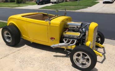 Ford-Roadster-1932-Yellow-Leather-Carrera-6