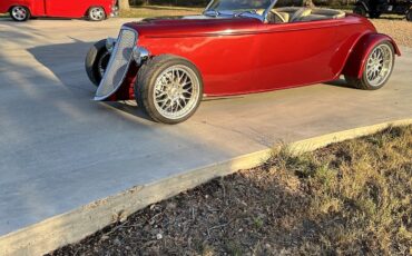 Ford-Roadster-1934-Convertible-2