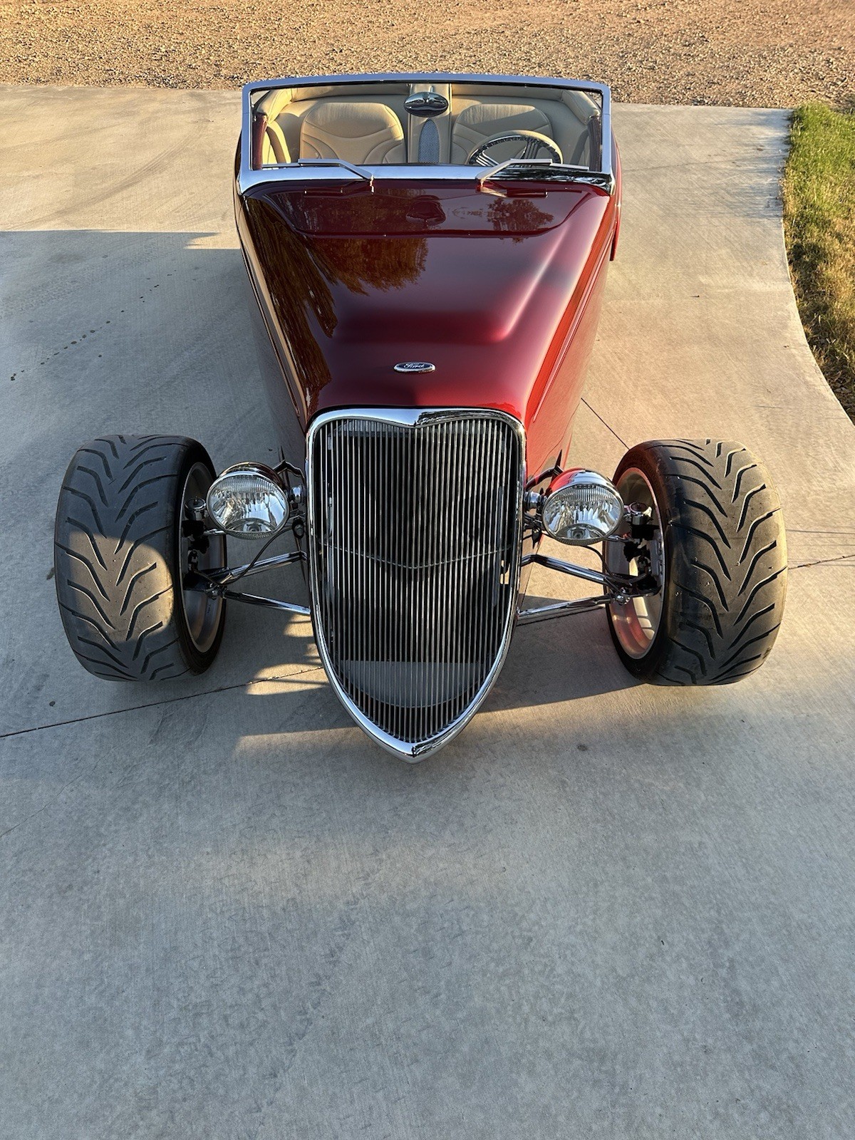 Ford-Roadster-1934-Convertible-3