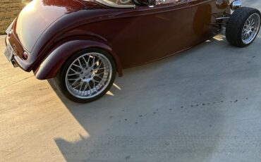 Ford-Roadster-1934-Convertible-5