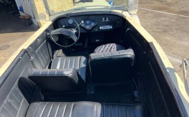 Ford-Roadster-1977-7