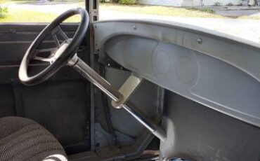 Ford-Sedan-1929-Gray-3