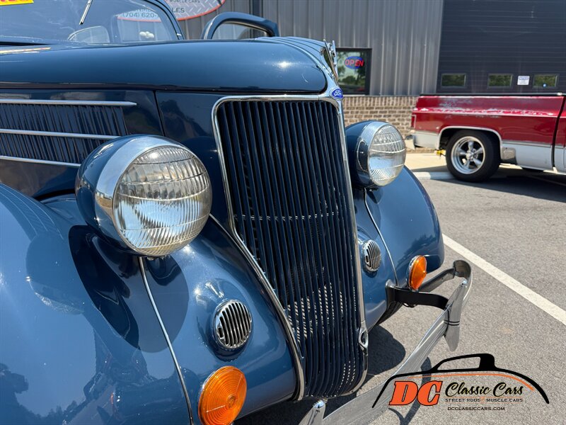 Ford-Sedan-1936-17