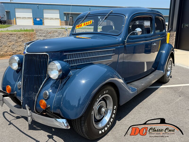 Ford-Sedan-1936-19