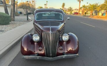 Ford-Sedan-1936-4