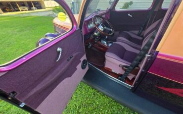 Ford-Sedan-1937-Purple-3