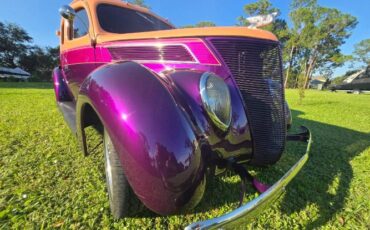 Ford-Sedan-1937-Purple-4