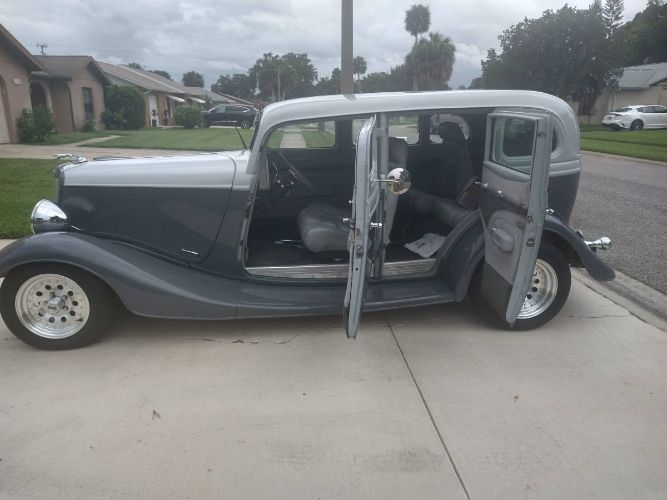 Ford-Sedan-1994-Two-Tone-Gray-3