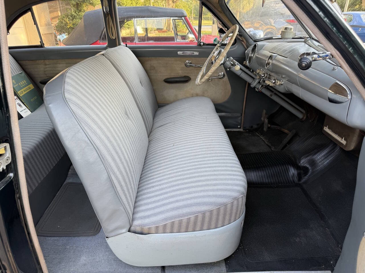 Ford-Shoebox-2Dr-1950-Coupe-16