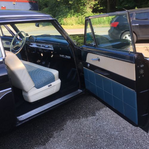 Ford-Skyliner-1954-Black-White-Blue-25