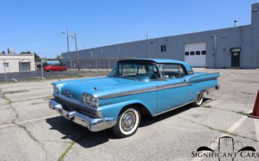 Ford-Skyliner-1959-1