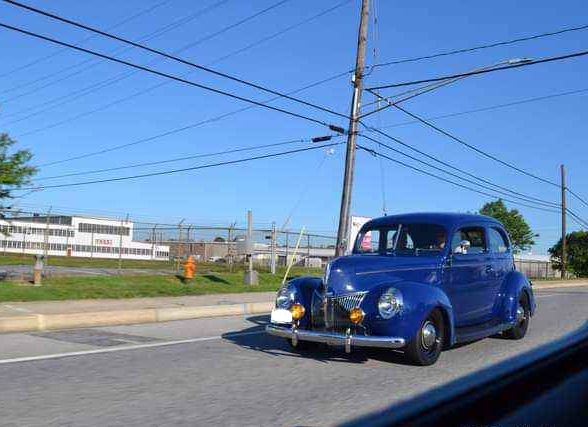Ford-Standard-1940-Blue-5